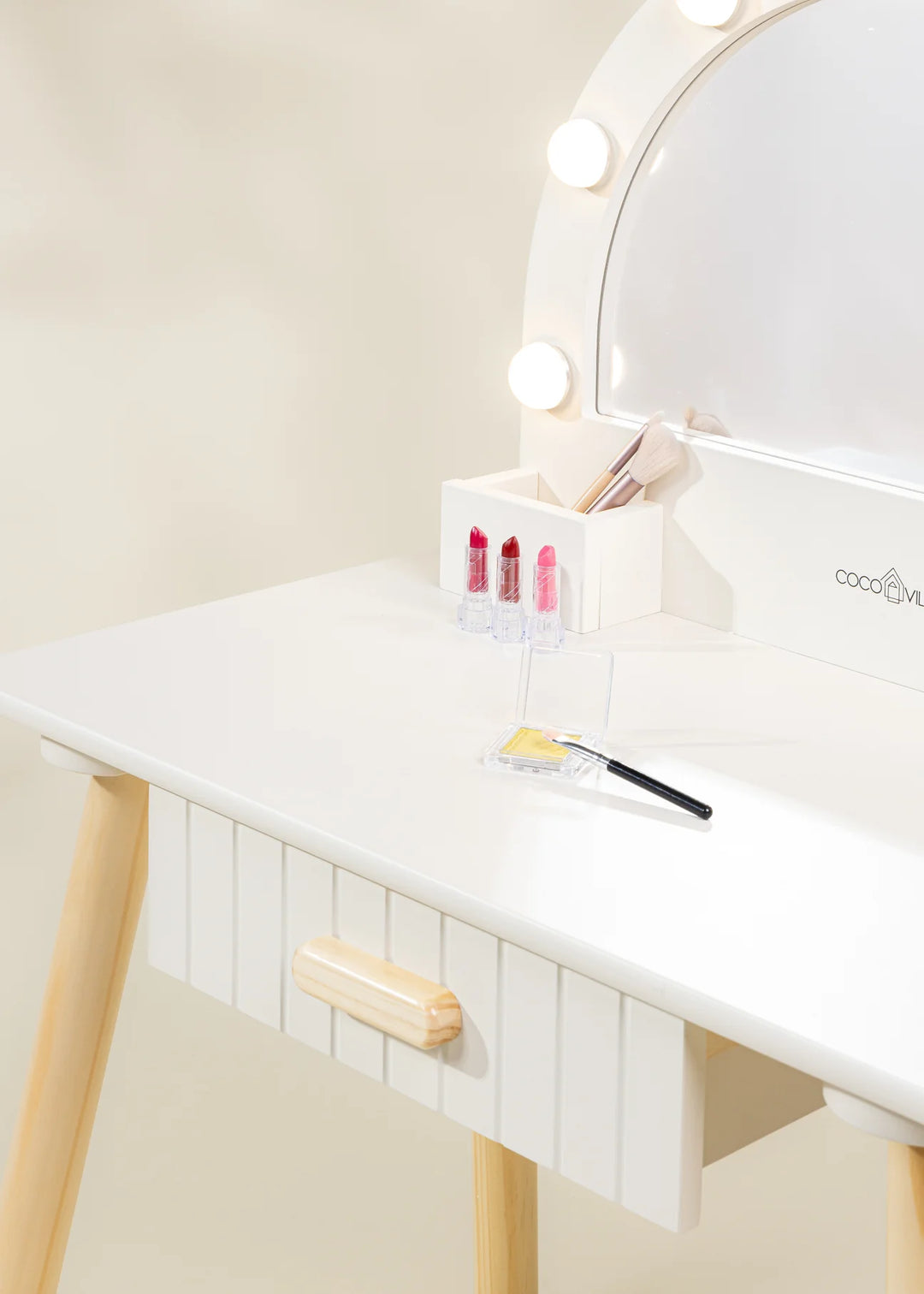 Vanity with Lighted Mirror & Stool