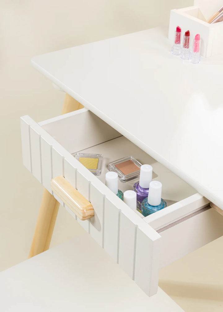 Vanity with Lighted Mirror & Stool