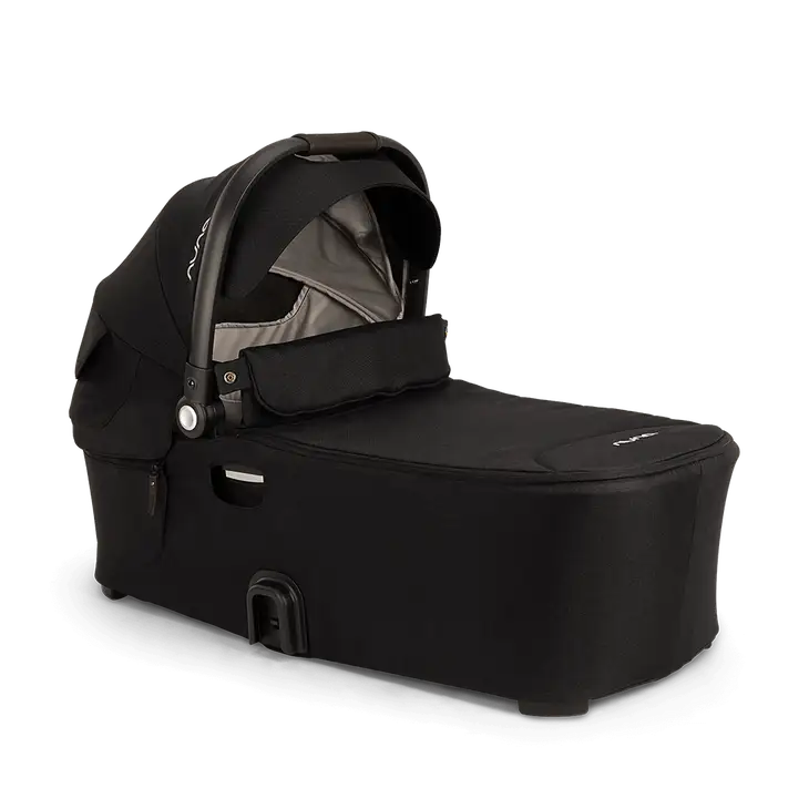 Demi Series Bassinet & Stand