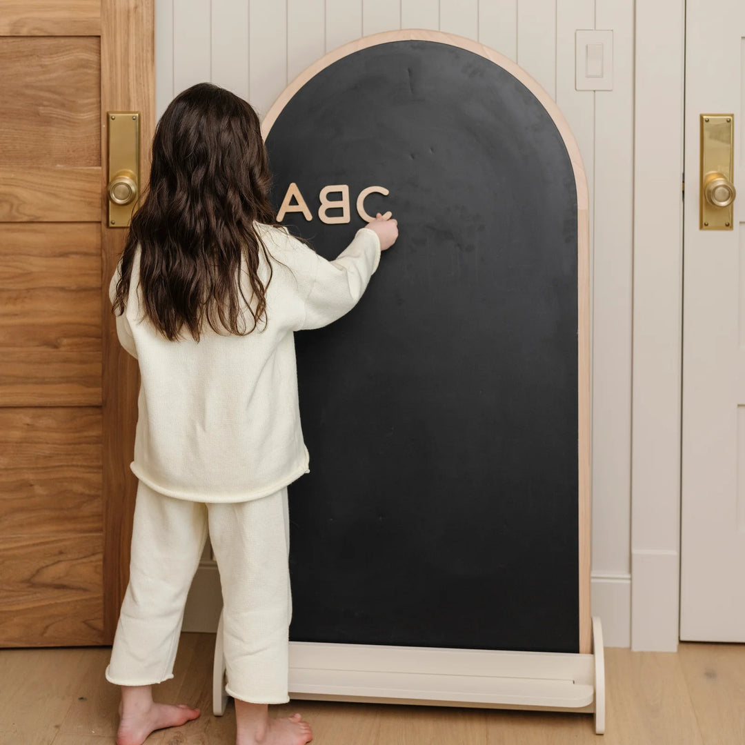 DISPLAY - Arched Chalkboard with Stand