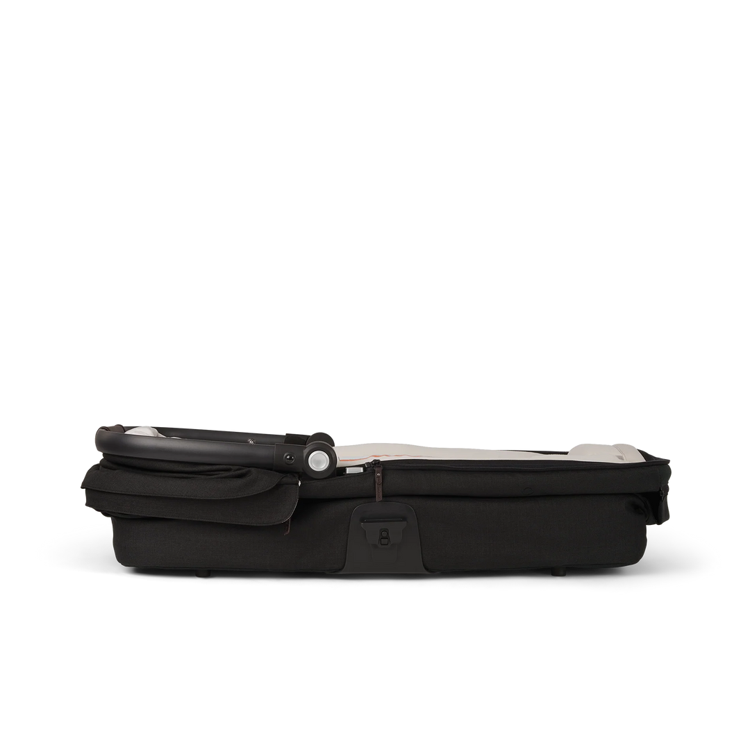 MIXX Series Bassinet & Stand
