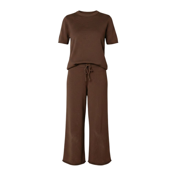 Mom & Me Boutique cocoa brown cotton knit set featuring a short-sleeve top and wide-leg trousers with a drawstring.