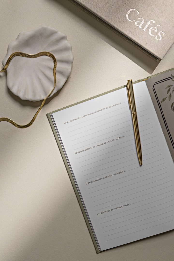 Mom's Story: Memory Journal